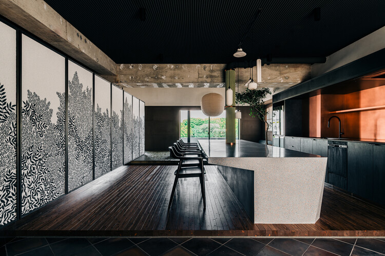Drifting - Fusuma-e House and Studio / knof - Interior Photography, Apartment Interiors, Kitchen, Lighting, Chair