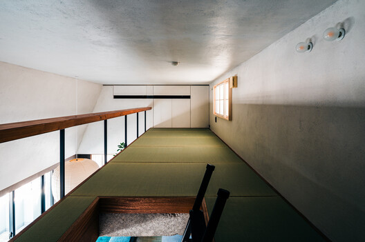 Drifting - Fusuma-e House and Studio / knof Drifting - Fusuma-e House and Studio / knof - Interior Photography, Wood, Lighting