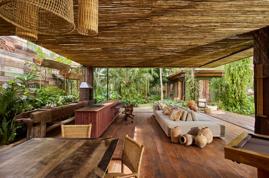 Roots House / Studio Gontijo Arquitetura - Interior Photography, Living Room, Wood, Beam
