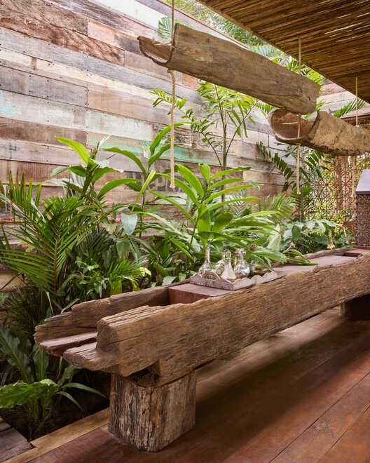 Roots House / Studio Gontijo Arquitetura - Image 25 of 34