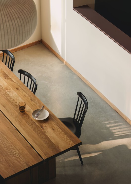 Wabamun Lake Cabin / Josh Kjenner Wabamun Lake Cabin / Josh Kjenner - Interior Photography, Wood, Table, Chair