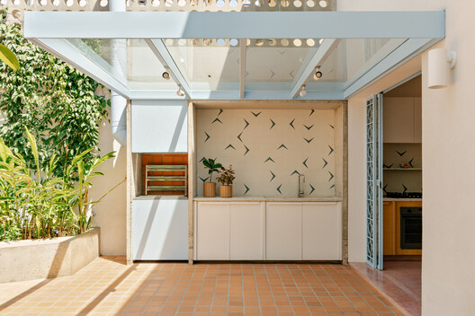 BF2 House / Peninsula Arquitetura BF2 House / Peninsula Arquitetura - Interior Photography, Wood, Patio, Beam