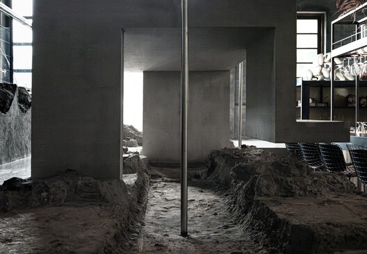 Sugar House + / Atelier Guo Sugar House + / Atelier Guo - Interior Photography, Concrete, Beam