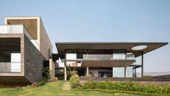Nirvana House / unTAG