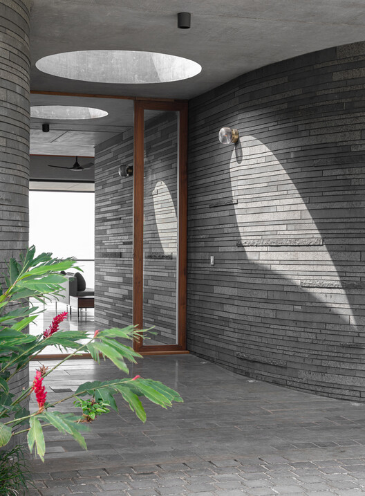 Nirvana House / unTAG Nirvana House / unTAG - Interior Photography, Brick, Concrete