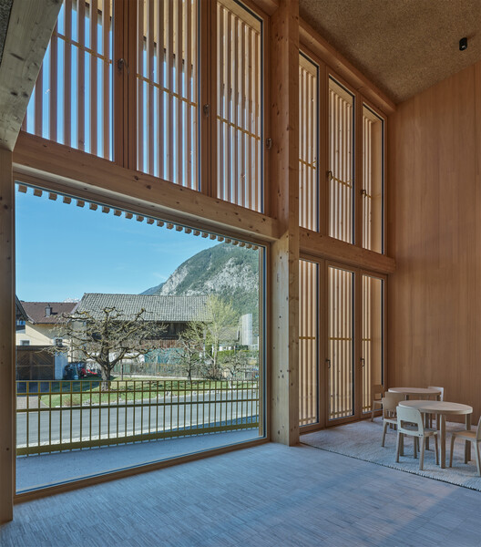Fire Station and Community Hall Mötz / Imgang Architekten Fire Station and Community Hall Mötz / Imgang Architekten - Interior Photography, Wood