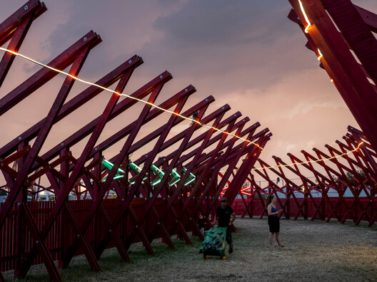 A Temporary Train Station for Roskilde Festival / Royal Danish Academy - Exterior Photography