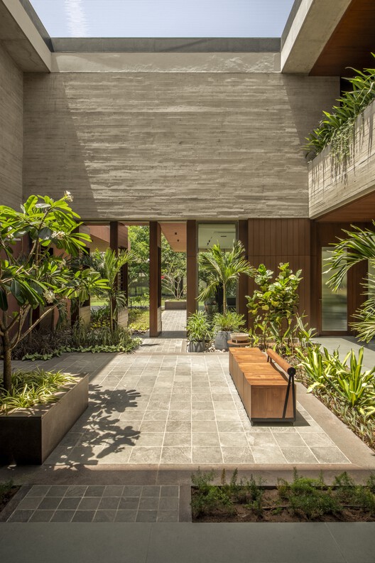 The Melody House / MODO Designs - Exterior Photography, Garden, Courtyard
