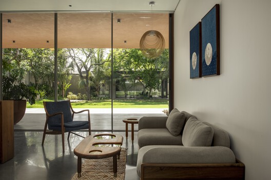 The Melody House / MODO Designs - Interior Photography, Living Room, Wood, Chair