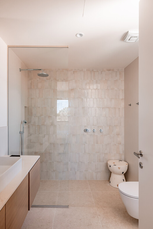 Vila Talha / Contacto Atlântico - Interior Photography, Bathroom