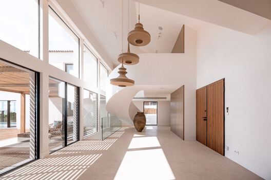 Vila Talha / Contacto Atlântico - Interior Photography, Wood, Beam