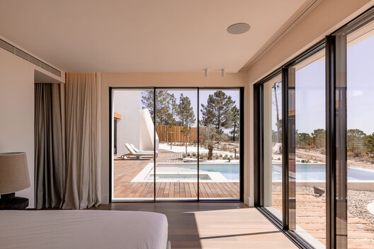 Vila Talha / Contacto Atlântico - Interior Photography, Wood