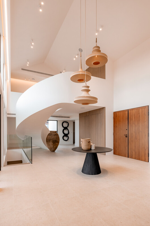 Vila Talha / Contacto Atlântico - Interior Photography, Wood, Lighting