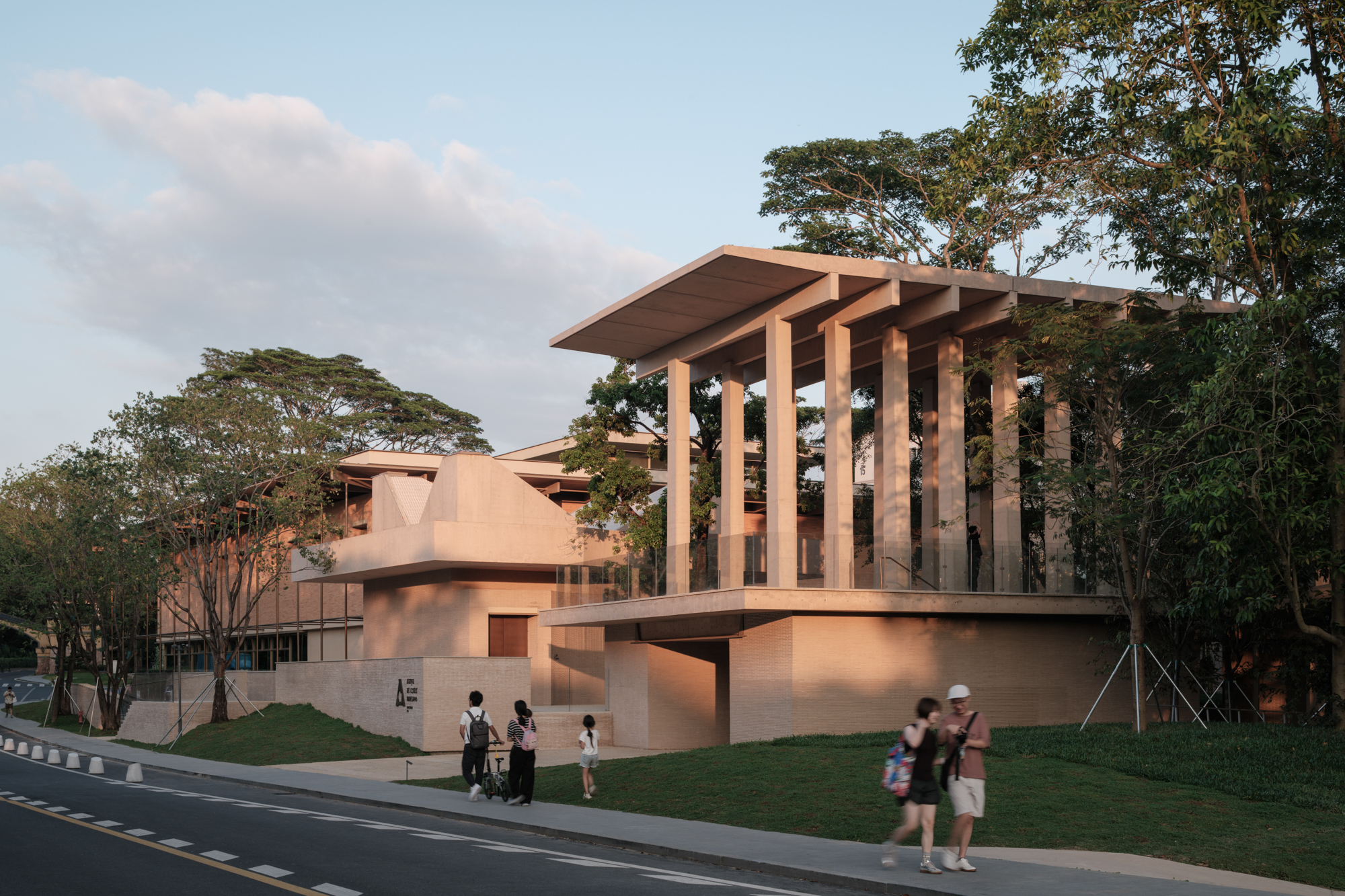 Aranya Art Center v Guangzhou: Jak architektura respektuje přírodu a tradici