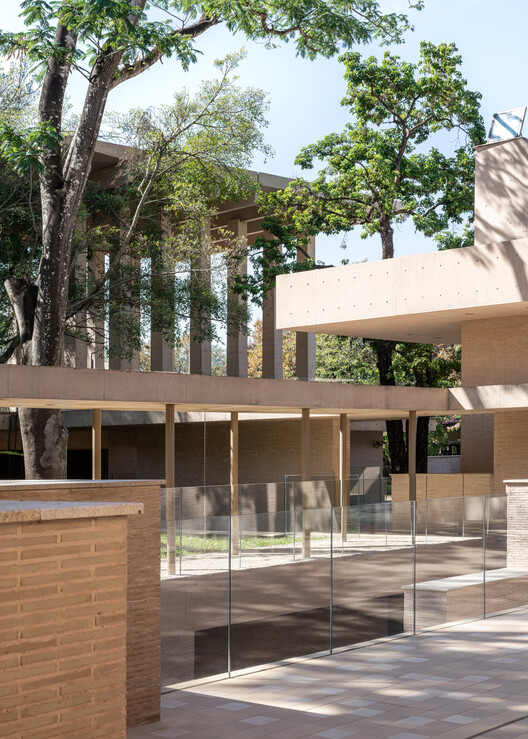Aranya Art Center Guangzhou & the Community Canteen / Vector Architects - Image 4 of 39