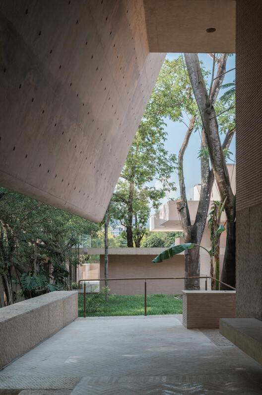 Aranya Art Center Guangzhou & the Community Canteen / Vector Architects - Image 14 of 39
