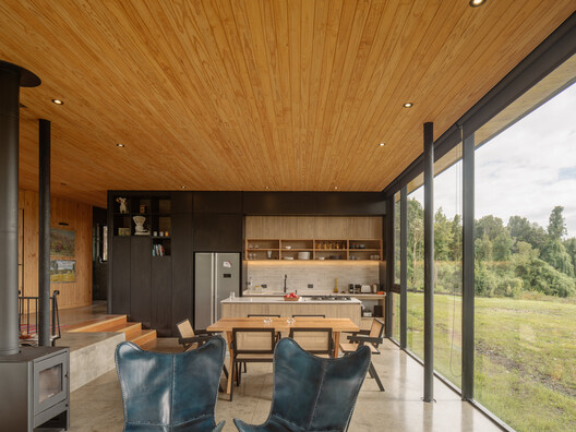 Ensenada House / Paralelo Transversal Ensenada House / Paralelo Transversal - Interior Photography, Wood, Table, Chair, Door, Beam