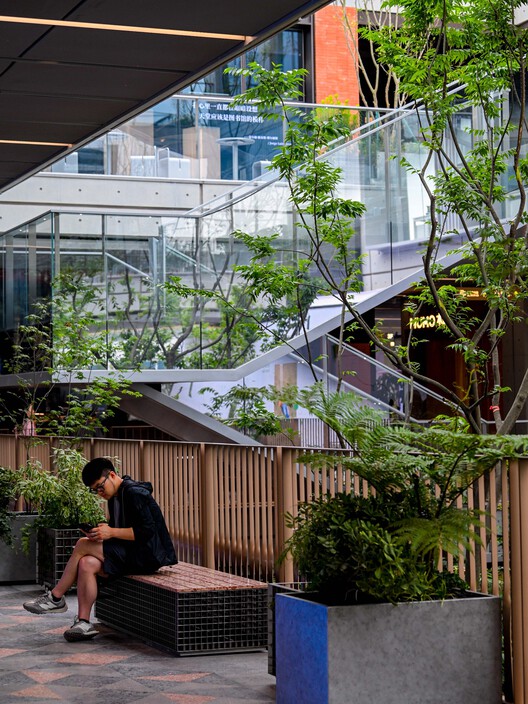 Green Heart Commercial Complex & A4X Art Center / E PLUS DESIGN Green Heart Commercial Complex & A4X Art Center / E PLUS DESIGN - Exterior Photography
