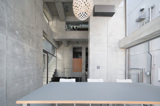 Koenji Office Building / SO&CO. Koenji Office Building / SO&CO. - Interior Photography, Glass