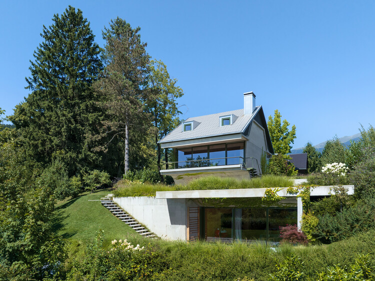 ZASIP house, renovation and expansion / Raketa - Image 2 of 22