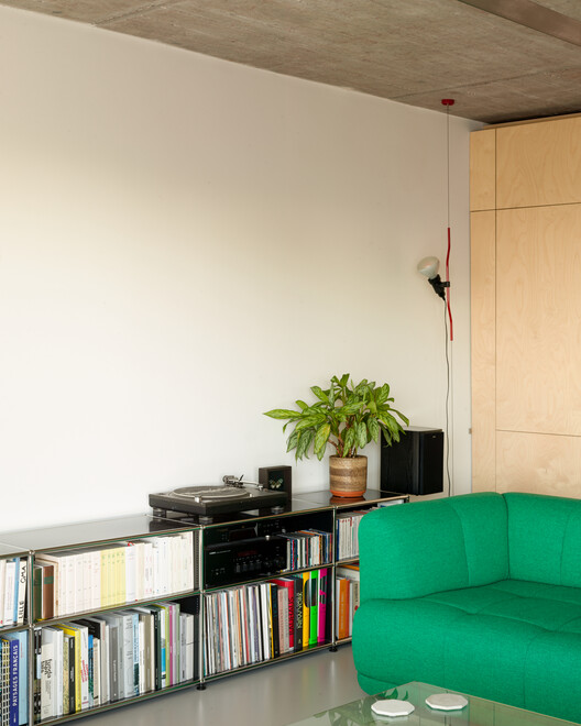 Apartamento Bentinck / agence ontwerp - Fotografía interior, Estanterías, Iluminación, Mesas, Sillas