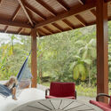 Jardim House Renovation / Baixo Impacto Arquitetura - Interior Photography, Renovation, Beam, Chair