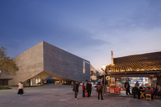 "A Structure of Feeling" Exhibition on a New Generation of Chinese Architects Opens at Aedes in Berlin - Image 11 of 29