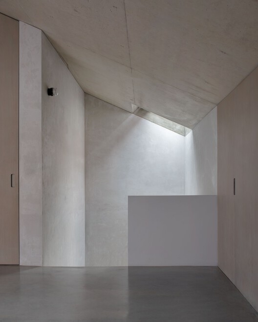 Blue House / extrastudio Blue House / extrastudio - Image 12 of 23