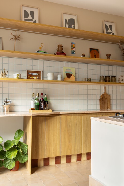 Humaitá Penthouse / Huma Arquitetura Humaitá Penthouse / Huma Arquitetura - Interior Photography, Kitchen, Wood, Shelving, Countertop