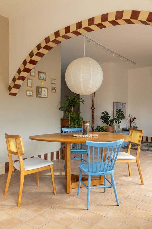 Humaitá Penthouse / Huma Arquitetura Humaitá Penthouse / Huma Arquitetura - Interior Photography, Dining room, Wood, Chair, Table, Lighting