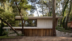 Treinta y Nueve Árboles / Grizzo Studio