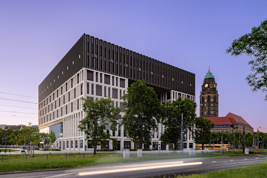 Stadtforum in Dresden / Tchoban Voss Architekten Stadtforum in Dresden / Tchoban Voss Architekten - Exterior Photography