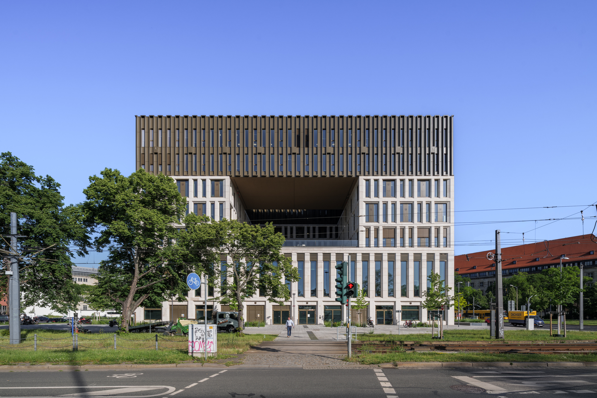 Gallery of Stadtforum in Dresden / Tchoban Voss Architekten - 15