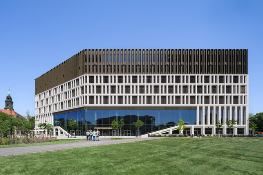 Stadtforum in Dresden / Tchoban Voss Architekten Stadtforum in Dresden / Tchoban Voss Architekten - Exterior Photography