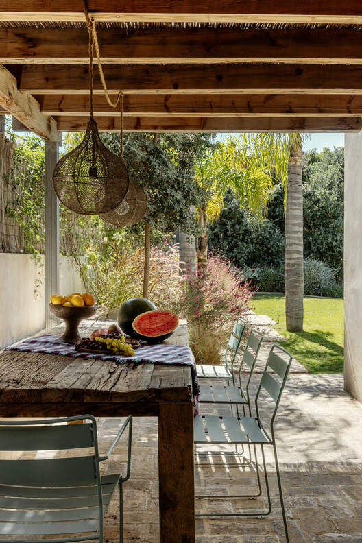 Villa Arena / Ábaton Villa Arena / Ábaton - Interior Photography, Wood, Table, Chair, Patio