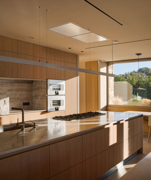 Mediterranean House / Dom Arquitectura  - Interior Photography, Kitchen, Countertop, Wood, Lighting, Glass, Chair