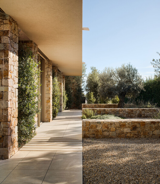 Mediterranean House / Dom Arquitectura  - Image 12 of 30