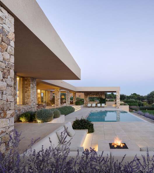 Mediterranean House / Dom Arquitectura  - Image 28 of 30