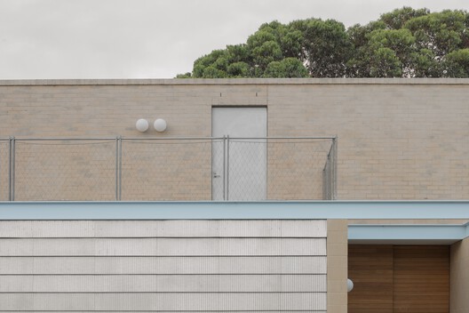 A Courtyard House / Office MI—JI A Courtyard House / Office MI—JI - Image 14 of 40