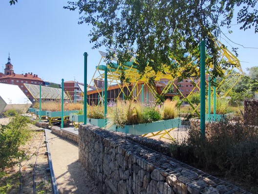 'Circulating' Garden for the Circular Economy Innovation Center (CIEC) / gaSSz arquitectos 'Circulating' Garden for the Circular Economy Innovation Center (CIEC) / gaSSz arquitectos - Exterior Photography, Garden