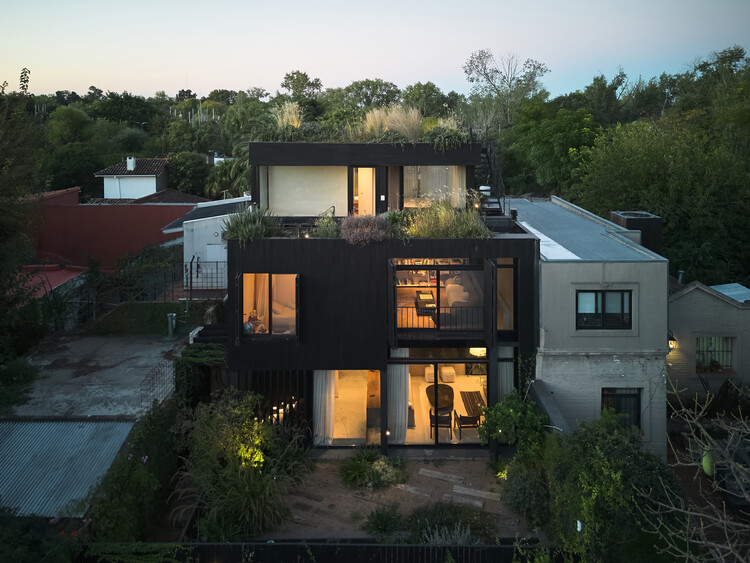 casa san isidro / Ábode arq - fotografía exterior, balcón