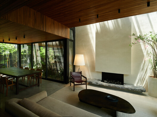 House in San Isidro / Ábode arq House in San Isidro / Ábode arq - Interior Photography, Living Room, Wood, Table, Chair