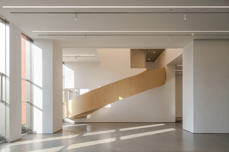 Centro de Arte Contemporânea REDGE / Atelier Meadow - Imagem 8 de 49
