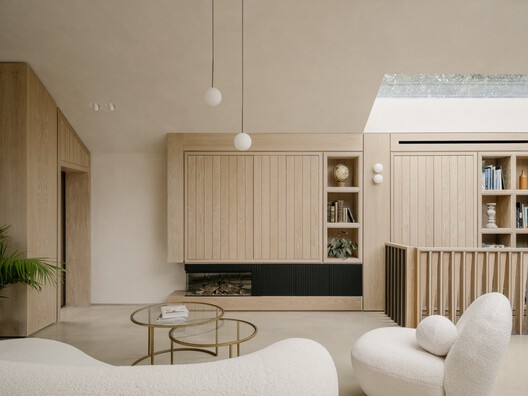 Green Lodge / Stylus Architects Green Lodge / Stylus Architects - Interior Photography, Wood, Lighting, Table, Shelving