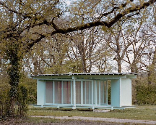 Pavillon of the Sliding Doors / Piertzovanis Toews Pavillon of the Sliding Doors / Piertzovanis Toews - Exterior Photography