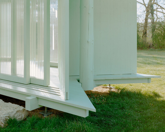 Pavillon of the Sliding Doors / Piertzovanis Toews Pavillon of the Sliding Doors / Piertzovanis Toews - Image 15 of 21