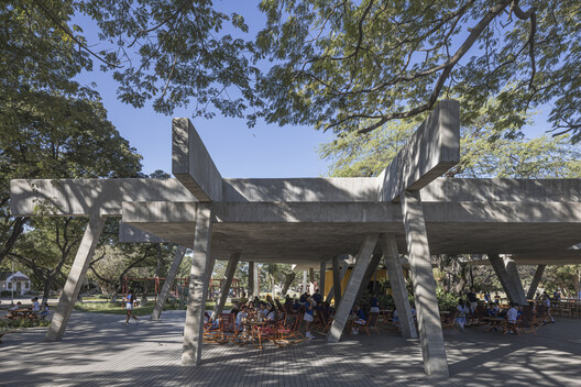 Student Center Santa Marta / El Equipo Mazzanti Student Center Santa Marta / El Equipo Mazzanti - Image 7 of 38