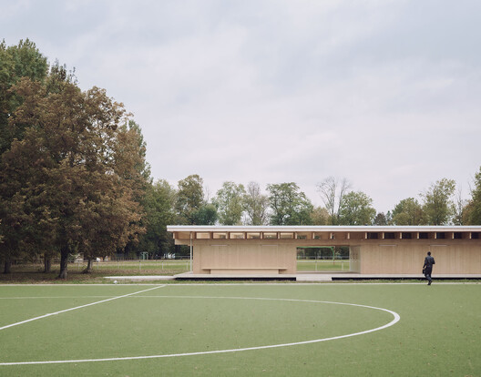 Engawa Sports facility / FAKT – Office for Architecture Engawa Sports facility / FAKT – Office for Architecture - Image 6 of 15