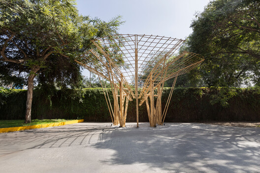 Umbral Floral Pavilion / Cerron Arquitectos Umbral Floral Pavilion / Cerron Arquitectos - Image 3 of 26
