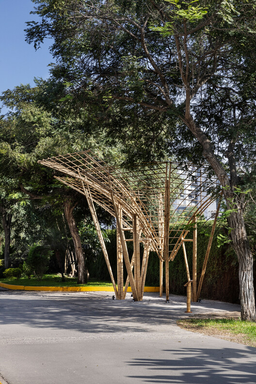 Umbral Floral Pavilion / Cerron Arquitectos Umbral Floral Pavilion / Cerron Arquitectos - Image 11 of 26